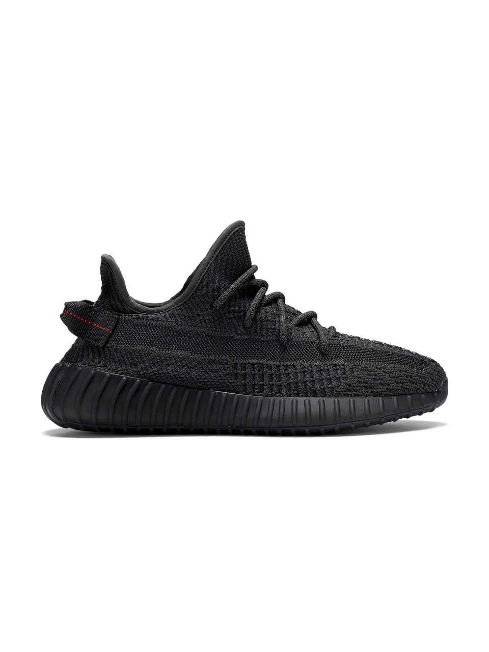 Adidas Yeezy Boost 350 V2 Bone Primeknit upper close-up – premium sneakers Pakistan